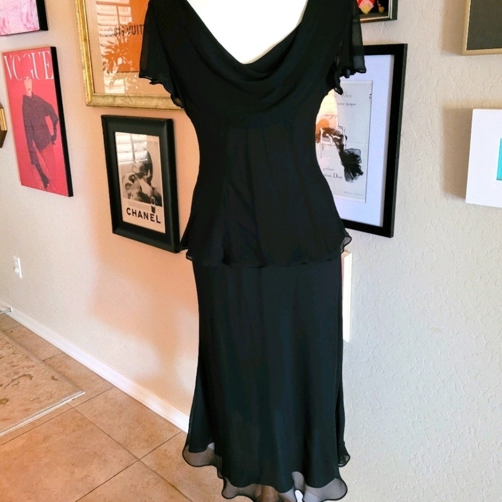 Robbie Bee 90s Black Floral Embroidered 2 Piece Peplum Top and Midi Skirt Set - Picture 6 of 9